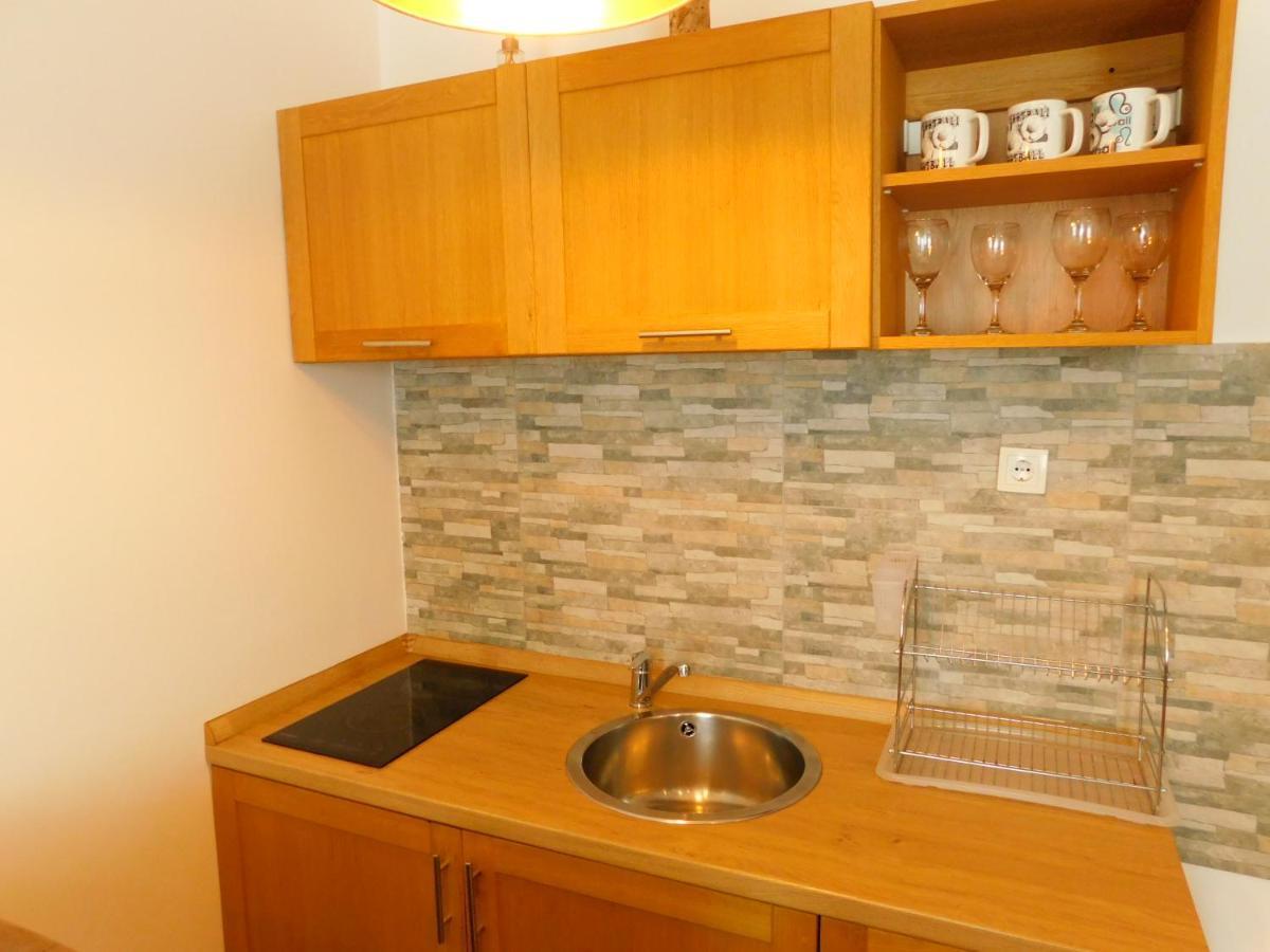 Apartments Rapid Яхорина Екстериор снимка