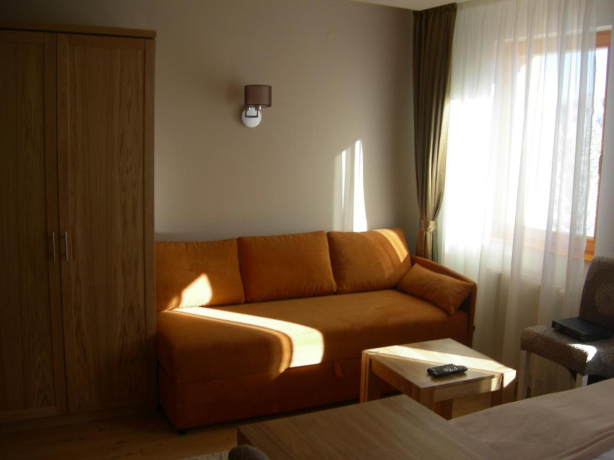 Apartments Rapid Яхорина Екстериор снимка