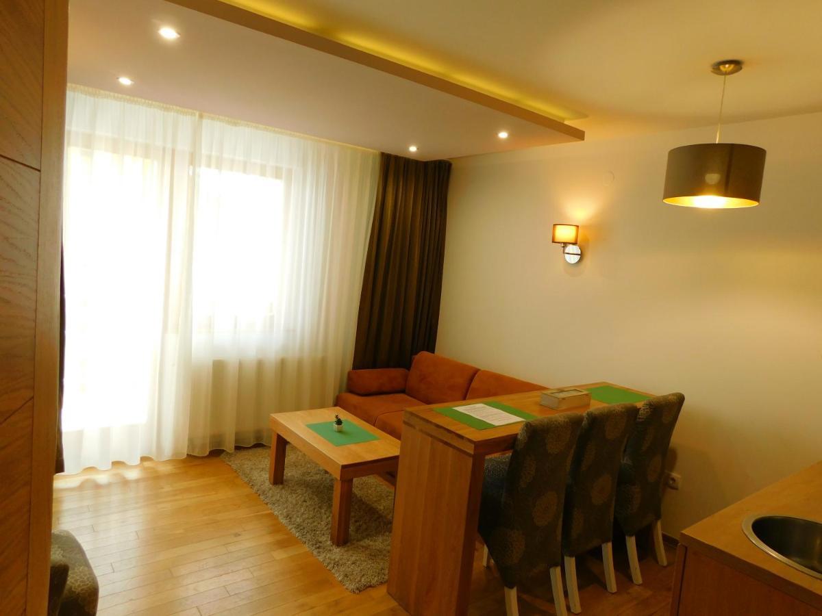 Apartments Rapid Яхорина Екстериор снимка