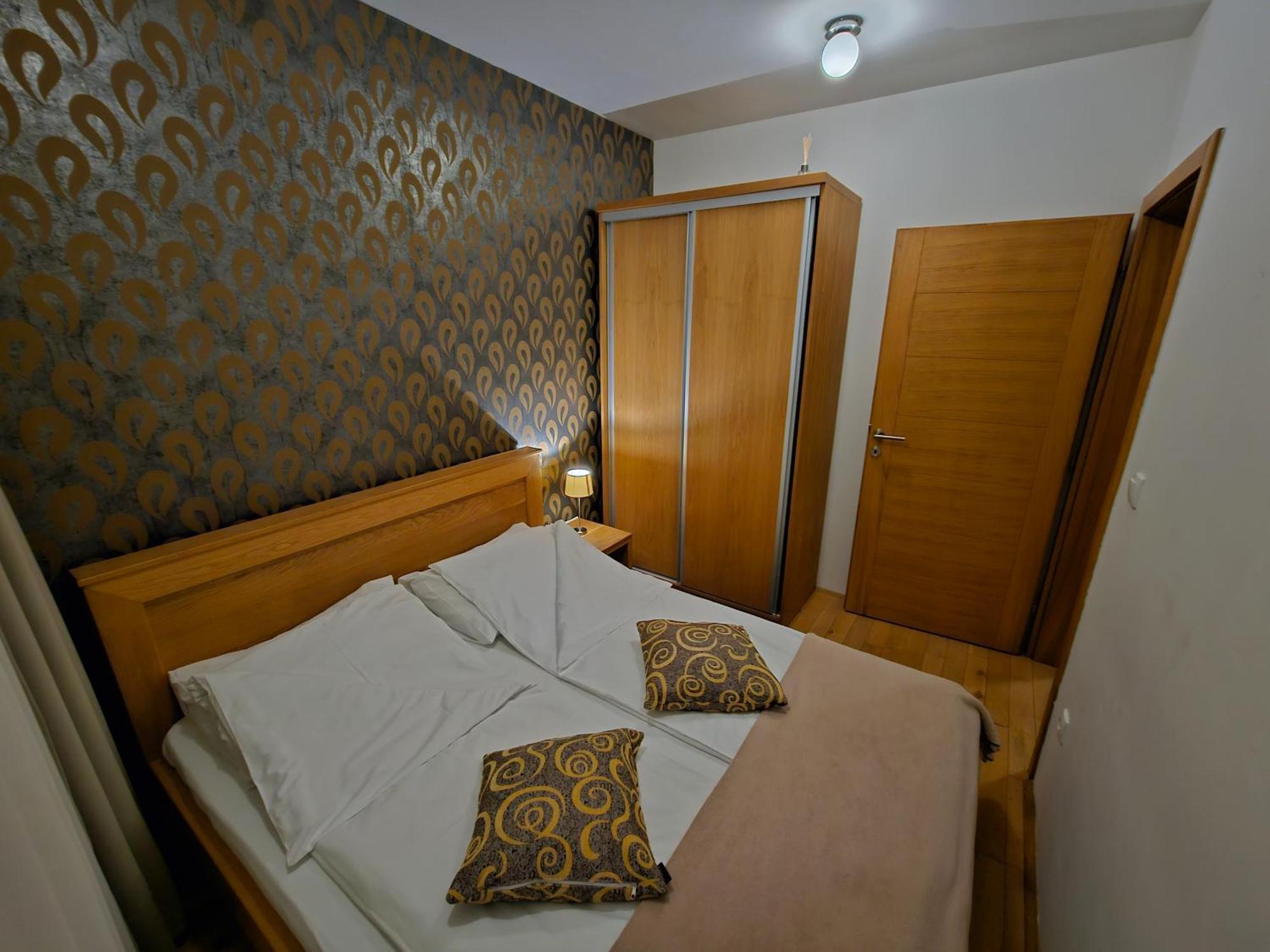 Apartments Rapid Яхорина Екстериор снимка