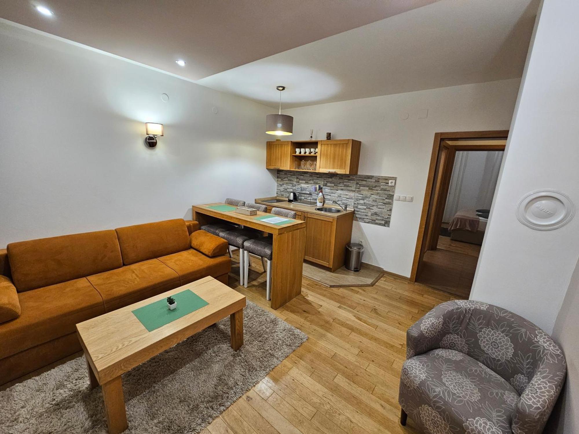Apartments Rapid Яхорина Екстериор снимка