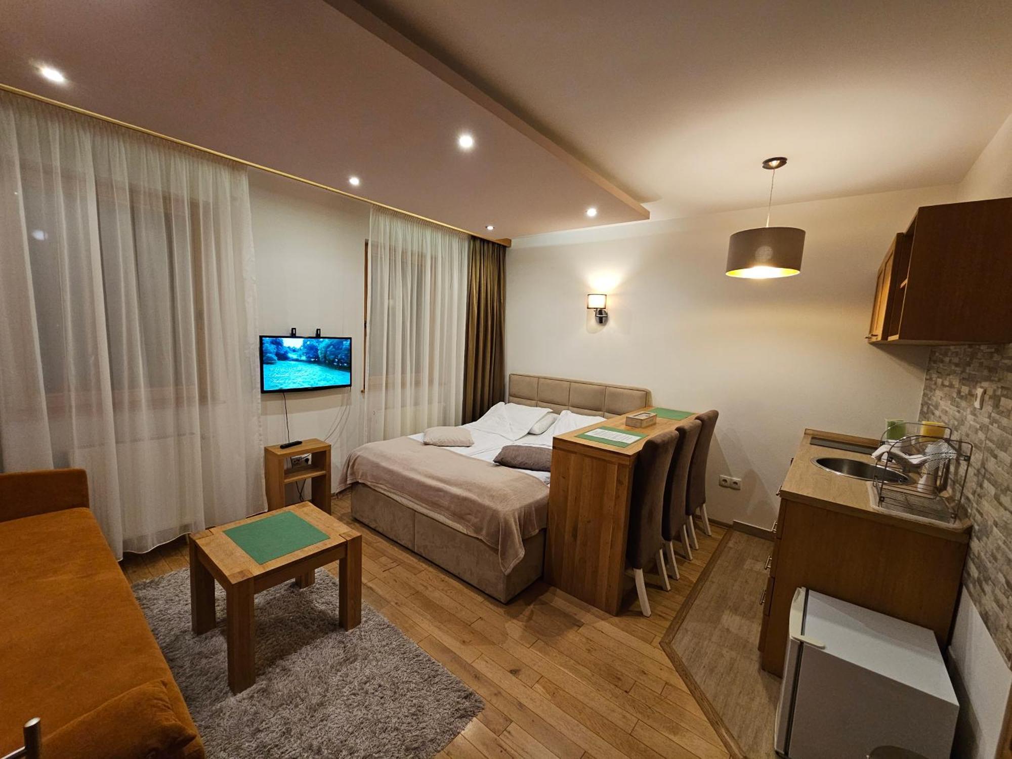 Apartments Rapid Яхорина Екстериор снимка