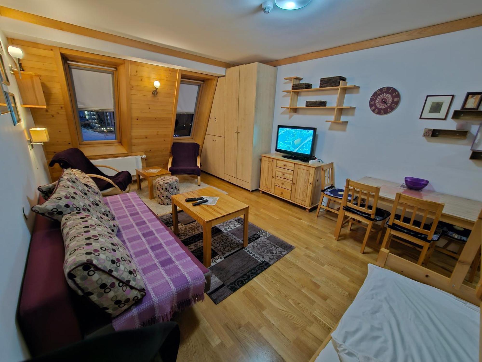 Apartments Rapid Яхорина Екстериор снимка