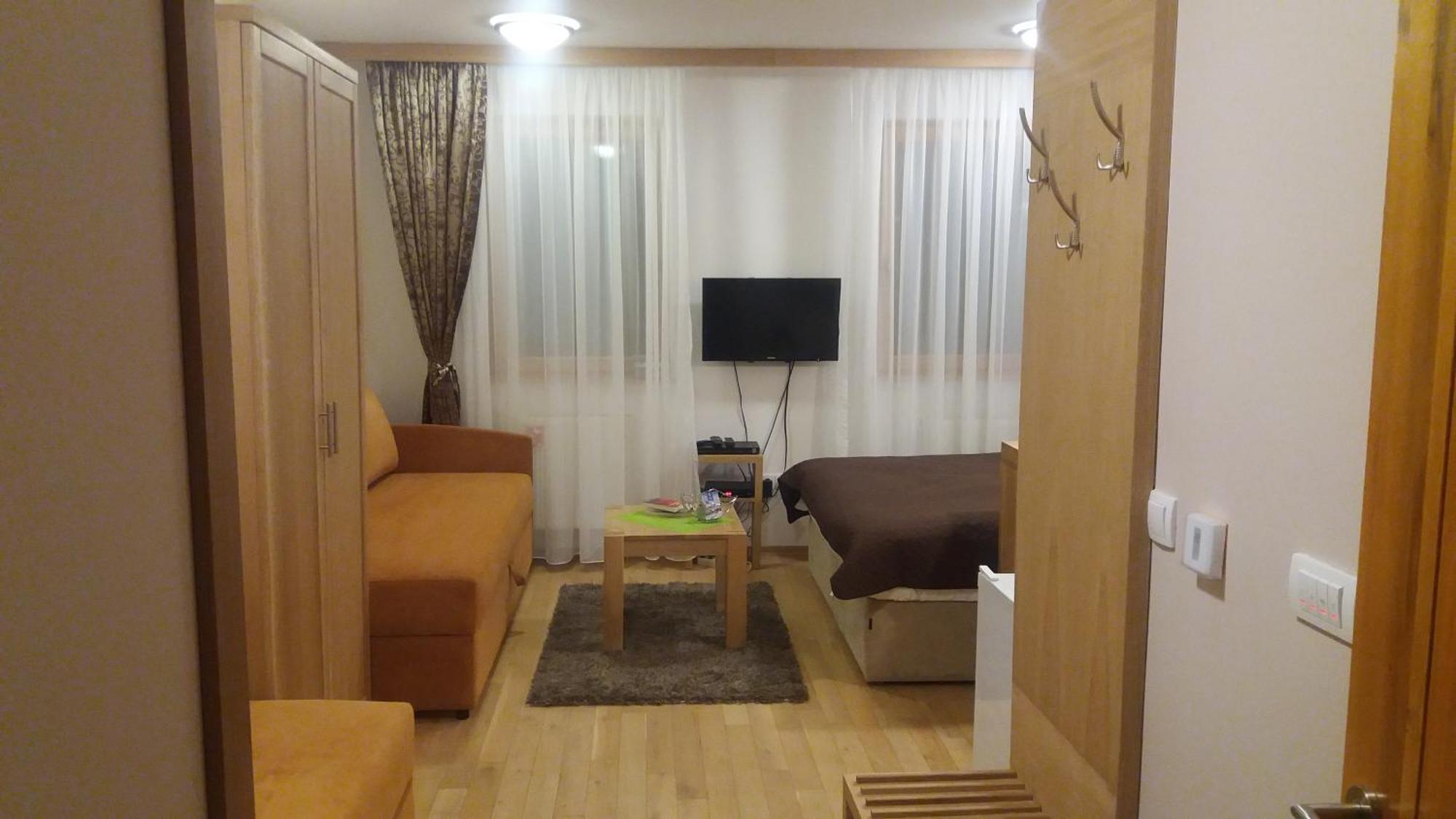 Apartments Rapid Яхорина Екстериор снимка